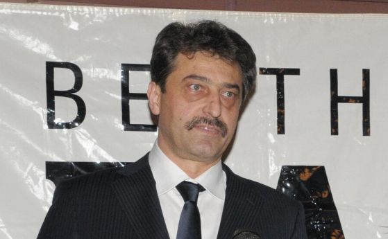 Цветан Василев остава в Сърбия. Статутът му е на политически бежанец