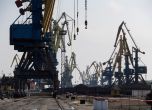 ДНР си прави флот с плячкосани кораби и изнася стомана за Русия
