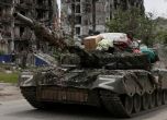 Бежанка от Украйна разпозна покъщнината си на снимка с руски танк