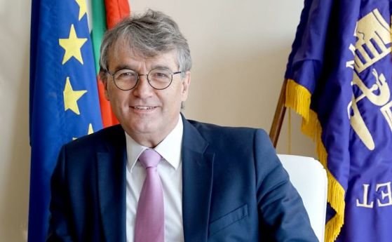 Акад. Лъчезар Трайков оглави Съвета на ректорите