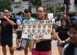 Протест срещу свободната употреба на оръжия в САЩ