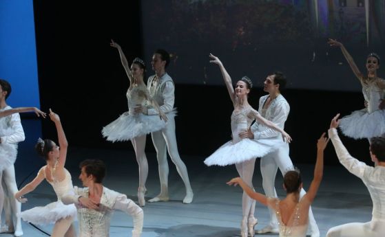 Въпреки рестрикциите срещу Русия Международният балетен конкурс в Москва се състоя