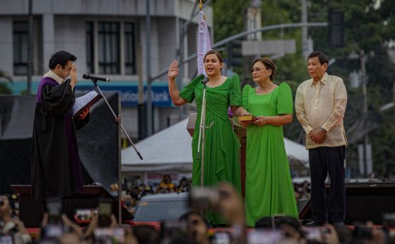 Власт по наследство: Дъщерята на Дутерте стана вицепрезидент на Филипините