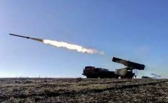 Руските окупатори удариха Николаев с ракети