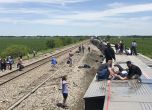 Трима загинали и десетки ранени при инцидент с дерайлирал влак в Мисури
