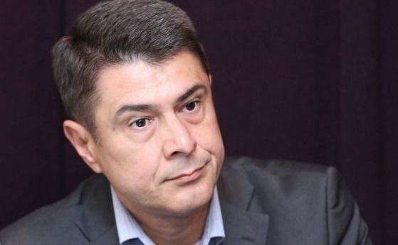Дипломатически блъф е, че руското посолство ще бъде затворено, според Димо Гяуров