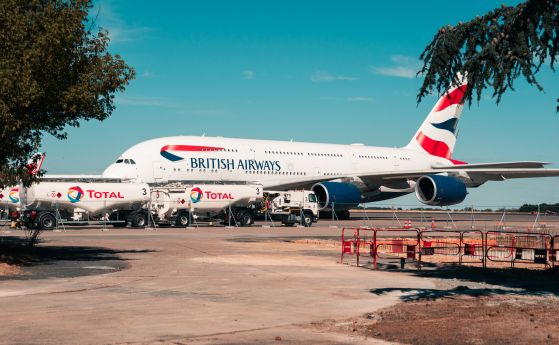 Кризата с полетите се задълбочава: British Airways отменя 1500, засегнати са хиляди пътници