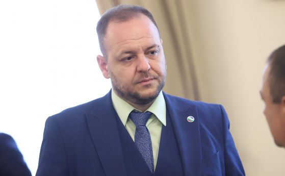 Борислав Сандов: Слави Трифонов е причина да се разпадне коалицията
