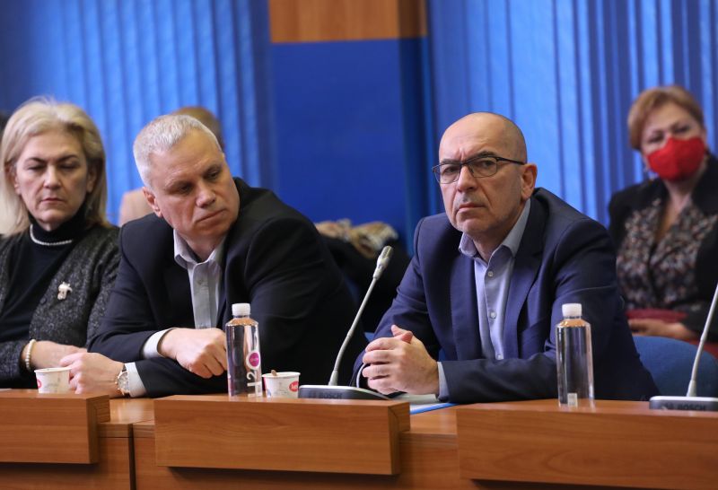 Бившият здравен министър д-р Стефан Константинов е отстранен като директор