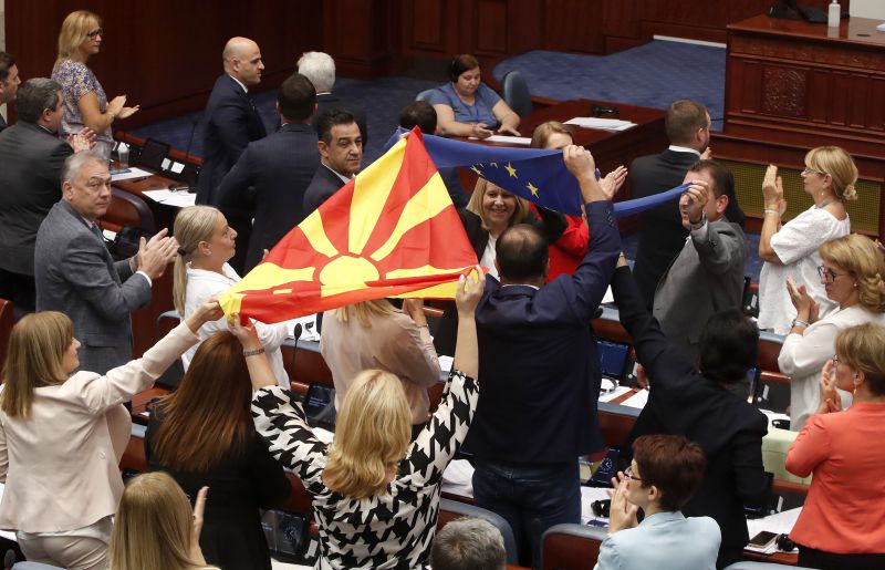 Република Северна Македония и Албания днес официално започват преговори за