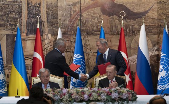 Украйна Турция Русия и ООН подписаха Истанбулското споразумение което