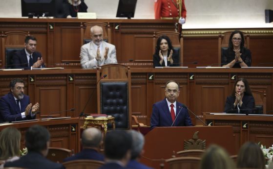 Албания с нов президент: бившият началник на генщаба на армията Байрам Бегай