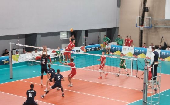 Младежките волейболни национали отстъпиха пред Италия на олимпийския фестивал в Словакия