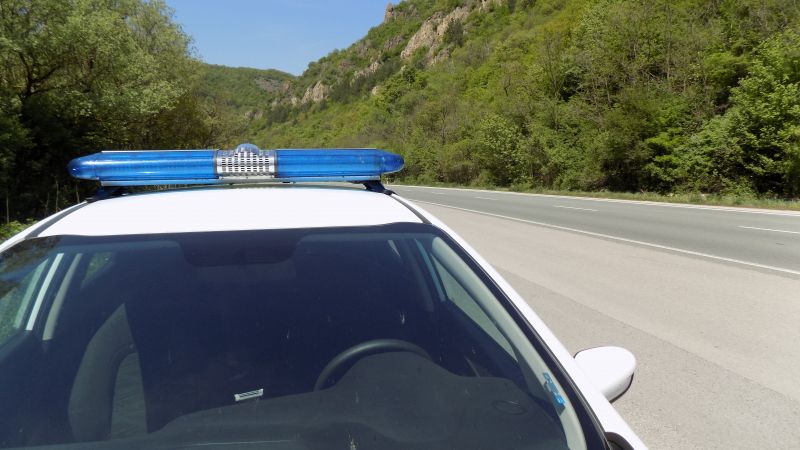 29-годишен шофьор е задържан, след като блъснал възрастна жена в Сливен
