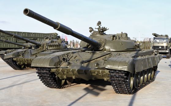 Северна Македония върна на Украйна танкове Т-72, получени през 2000 г. (редактирано)