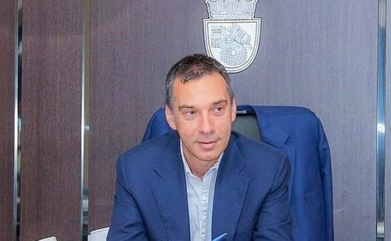 Кметът на Бургас Димитър Николов е подал жалба до Административен съд София град