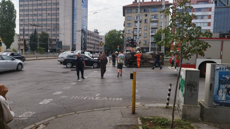 Катастрофа е станала на кръстовището на улица Георги С. Раковски