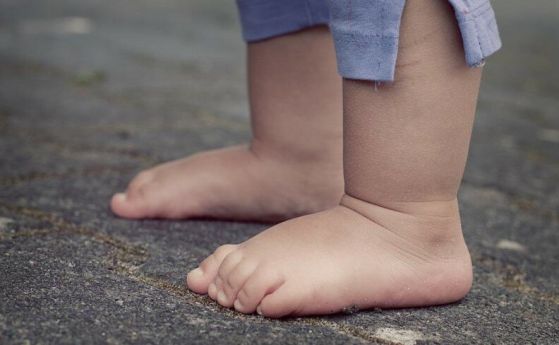 3-годишно дете е в болница след удар от възрастен шофьор в Шумен
