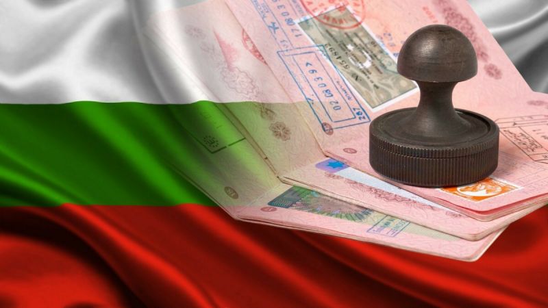 България спира приемането на документи за туристически визи за граждани