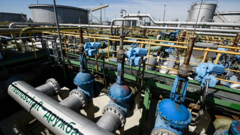 Украйна е спряла транзита на руски петрол към Южна Европа от