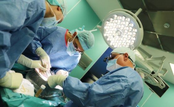 Пета трансплантация на черен дроб е направена във ВМА от началото на годината (снимки)