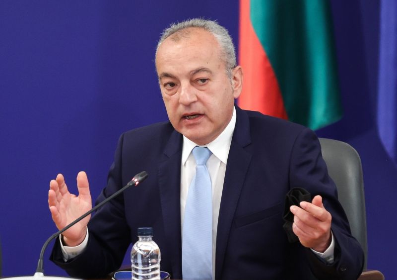 Служебният министър-председател Гълъб Донев очаква от МВР да засили контрола