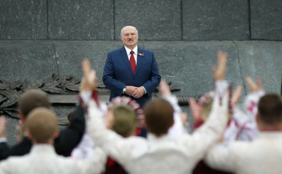 Да се успокоим! Лукашенко се кълне, че няма да нападне Украйна