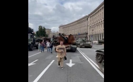 Парад изложба на плячкосана руска военна техника се подготвя в Киев