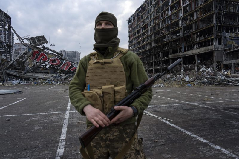 Украинската столица Киев забрани масовите прояви по случай годишнината, откакто