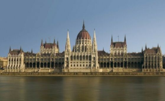 Двама топ метеоролози бяха уволнени в Унгария заради сгрешена прогноза Планираната