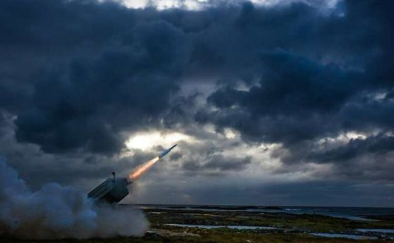 Raytheon ще произведе зенитно-ракетни системи NASAMS за Украйна