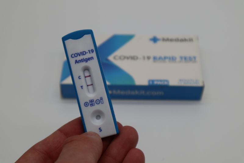 1403 са новите случаи на коронавирус, потвърдени при направени 7 992