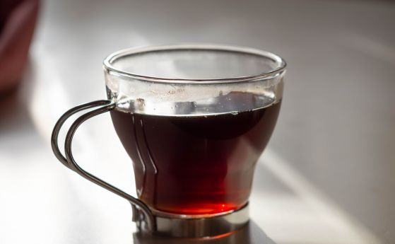 Ползите от черния чай: пази сърцето, удължава живота