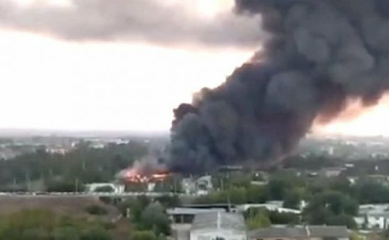 Крим отново в пламъци, гори нефтен склад в Джанкой, Зеленски с призив: стойте далеч от обекти на руснаците