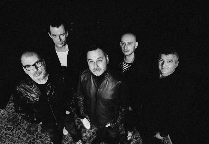 Малко преди двата големи концерта на на 20-ти септември в