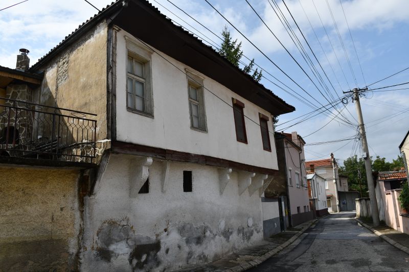 България може да изгуби родната къща на Димитър Талев в