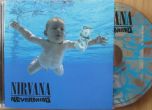 Бебето от корицата на Nevermind на Нирвана загуби делото си срещу бандата
