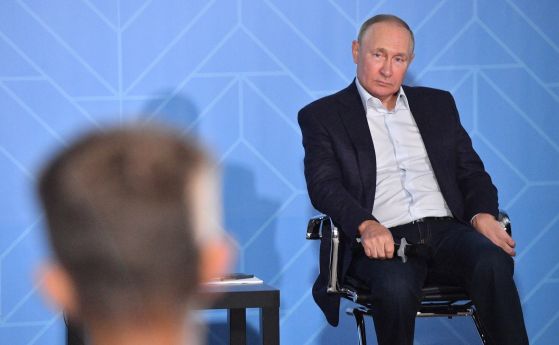 Великите географски откровения: Путин нарече Русия истинската Страна на изгряващото слънце