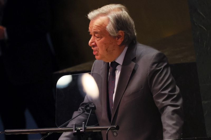 Генералният секретар на ООН Антониу Гутериш призова света да помогне
