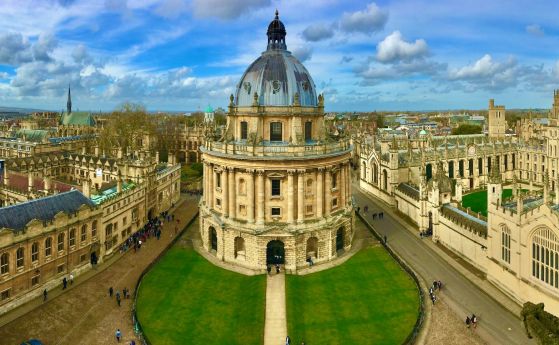 Университетът в Оксфорд си върна първото място в годишната класация