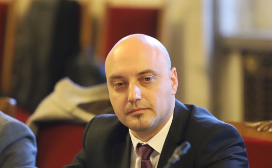 Атанас Славов: Не високите данъци, а високата производителност и добрият бизнес ще движат България напред