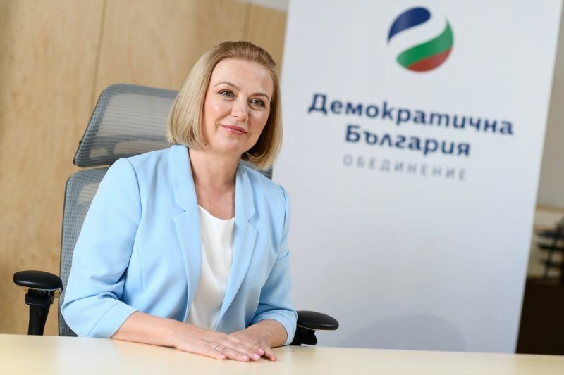 При преговори за съставяне на бъдещо правителство “Демократична България ще