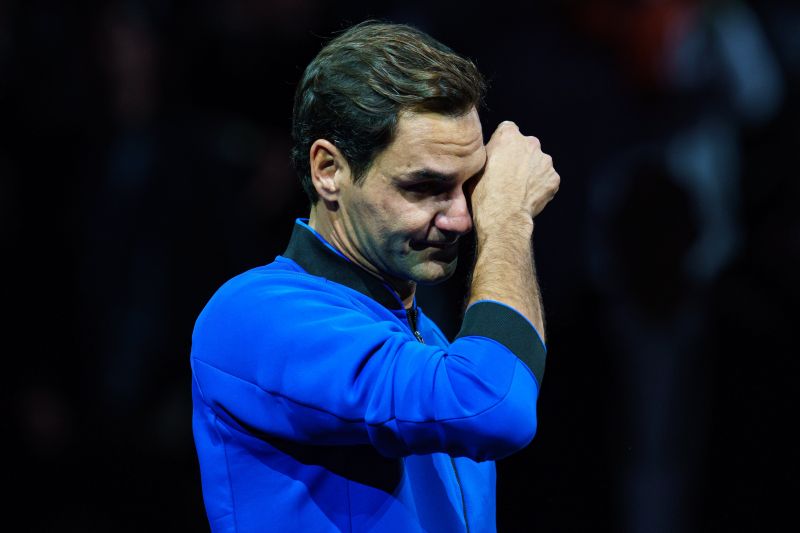 Легендарният Роджър Федерер се сбогува с професионалния тенис с емоционален