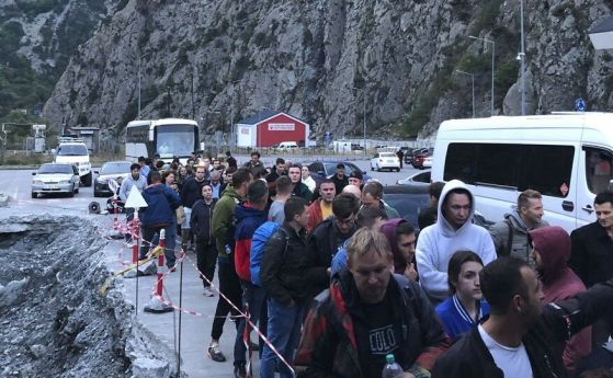 261 хиляди мъже са напуснали Русия след обявяването на частична