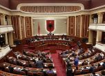 Правната комисия в парламента одобри по принцип лустрацията.