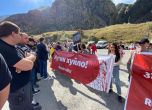 „Привет на руските дезертьори“ – грузинците протестират срещу вълната от бегълци от Русия
