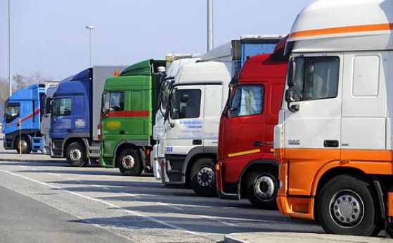 Русия със забрана за камиони от България и други 'неприятелски' страни да превозват стоки на нейна територия