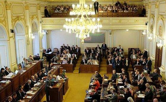 Чехия затваря вратите си за нарушители на човешките права