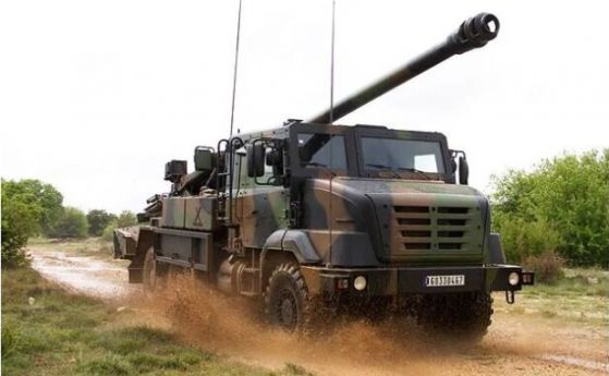 Франция ще обучи и оборудва 2000 украински войници
