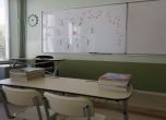 България отличничка по ръст на учителските заплати, на дъното по покупателната им способност